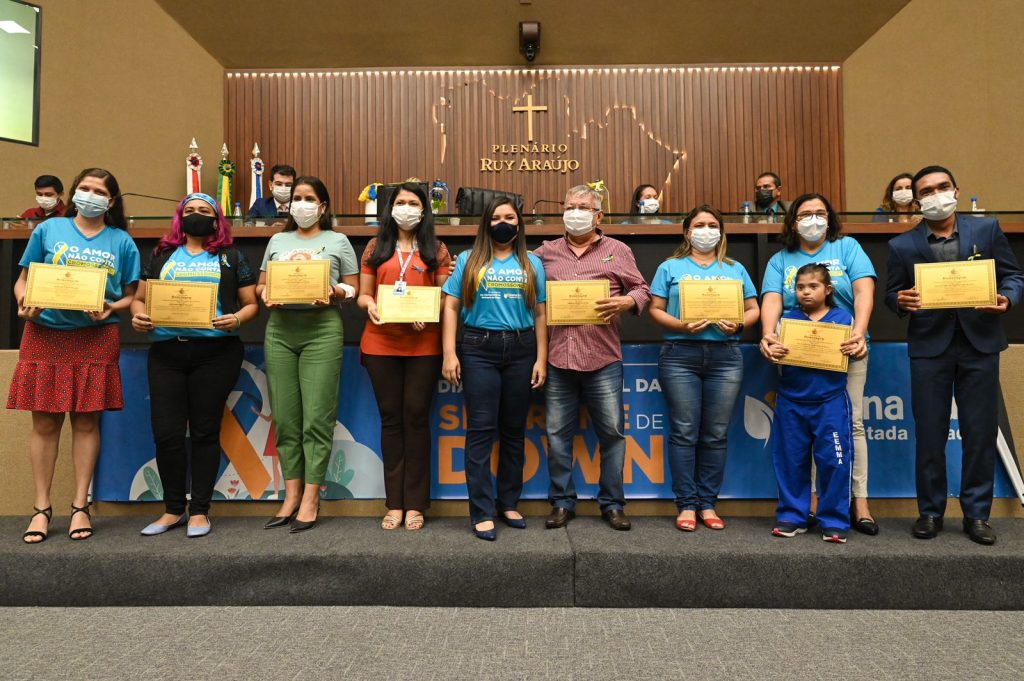 deputada Joana Darc (PL)