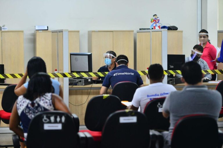 Governador Wilson Lima sanciona lei que estabelece tempo de espera máximo para atendimento ao consumidor