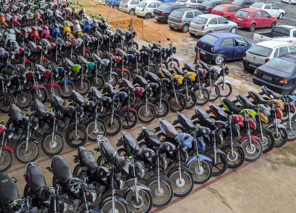 Visitação dos veículos que vão a leilão pelo Detran-AM inicia na segunda-feira