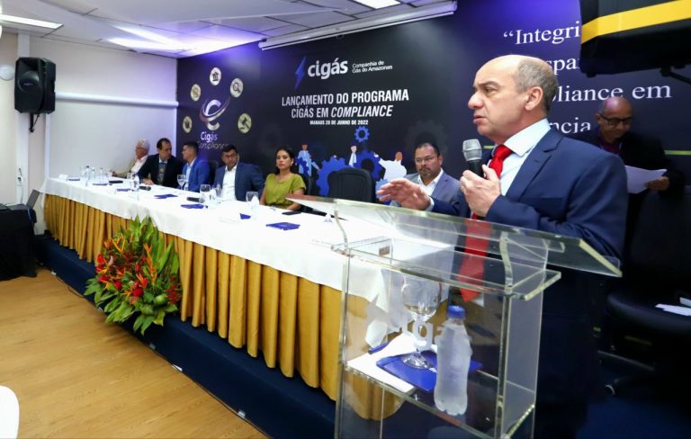 Presidente do TCE-AM participa de lançamento do programa de compliance da Cigás