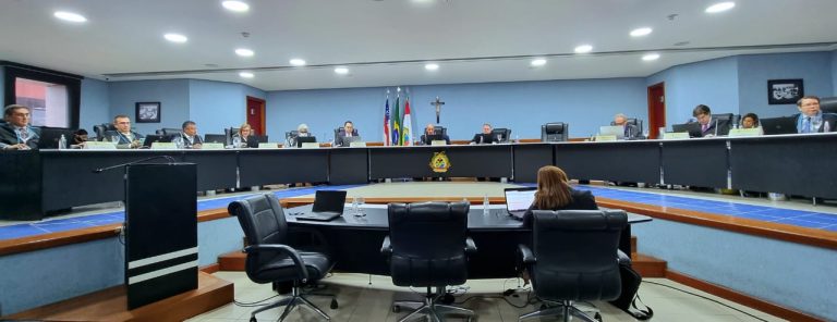 Pleno do TCE-AM multa ex-gestor do Fundo de Saúde de Barcelos em mais de R$1,27 milhão