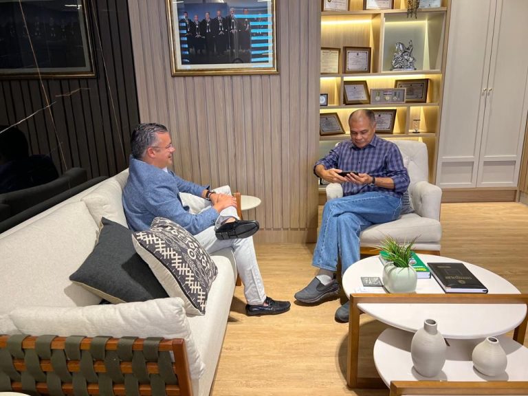 Parceria entre Ouvidoria e ECP do TCE-AM irá levar qualificação a servidores da Prefeitura de Manaus