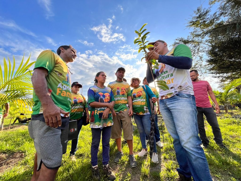 Semana da Agricultura Familiar aborda aprendizados em diferentes áreas do setor primário de Barreirinha