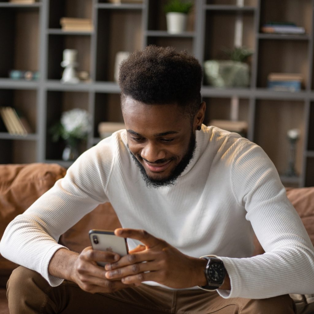 Programa de aceleração gratuito está com inscrições abertas para ONGs de todo Brasil