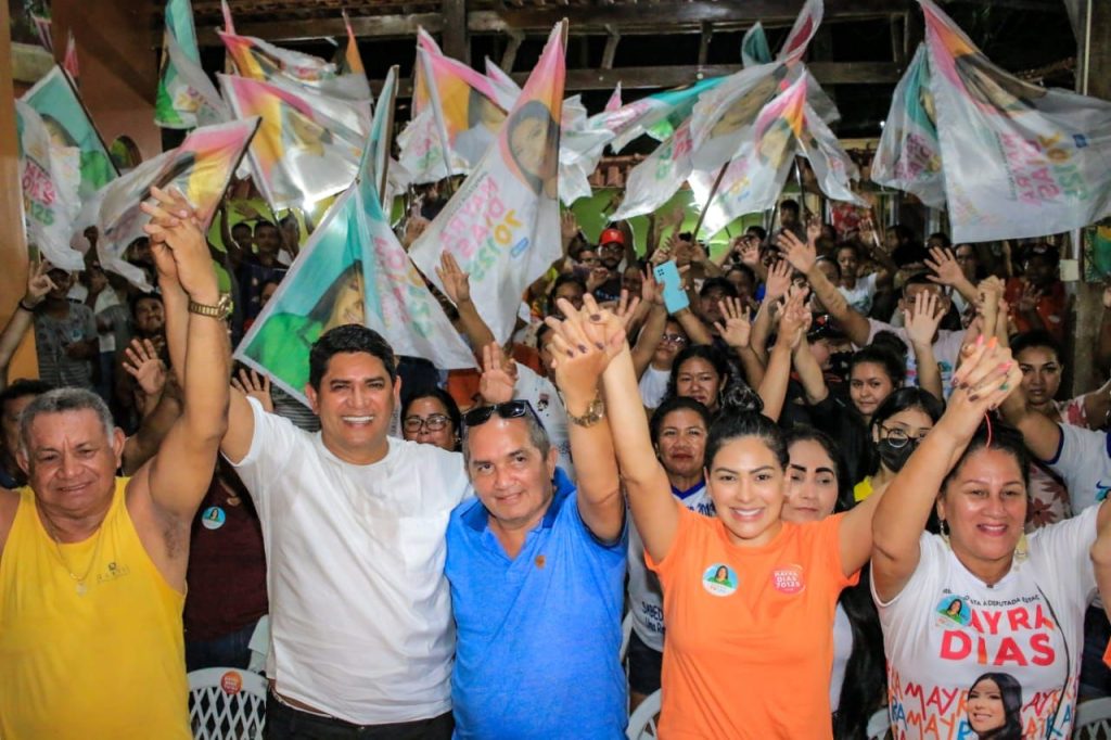 Itacoatiara declara voto na filha da terra, Mayra Dias, para deputada estadual