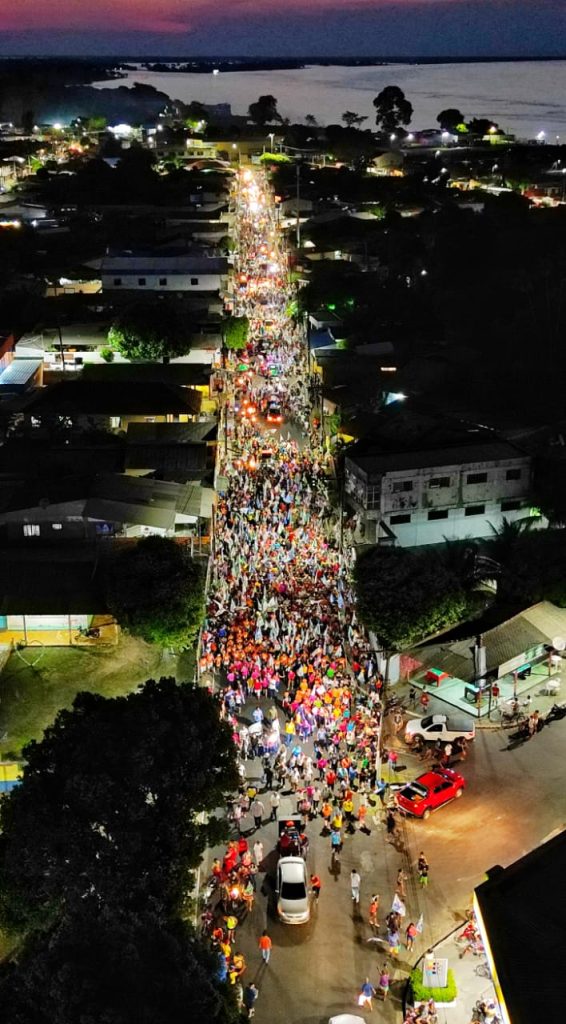 Parintins declara apoio à Lula em comício de Marcelo Ramos e Mayra Dias