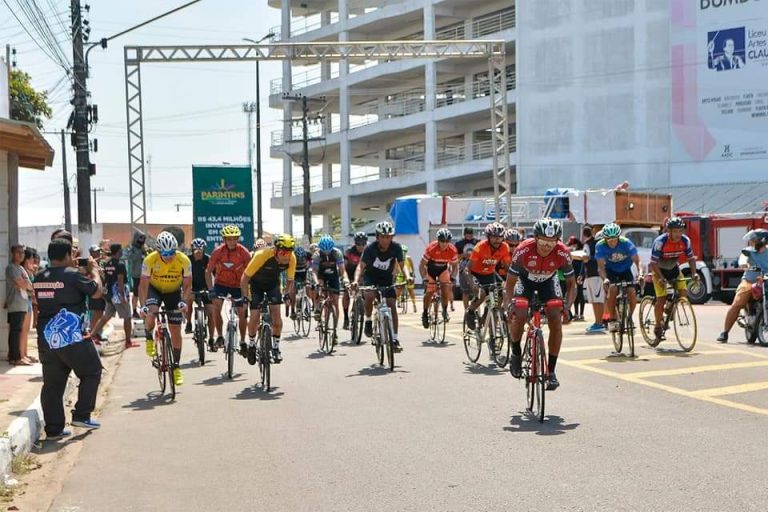 Corrida Ciclística e Pedestre Cidade de Parintins