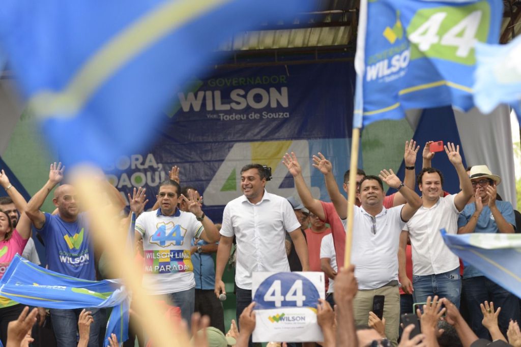Wilson se compromete em construir hospital e mais obras em Urucurituba no próximo mandato