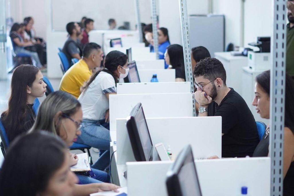Sine Amazonas divulga 304 vagas de emprego em diversas áreas para esta segunda-feira