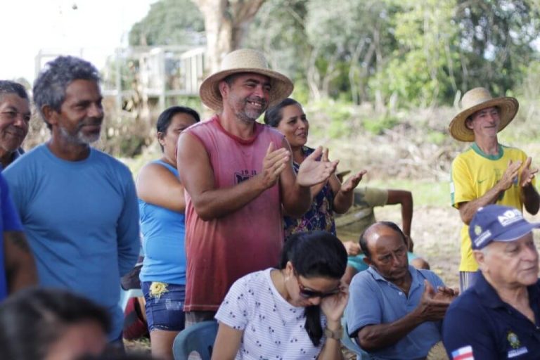 Governo vai apoiar cooperativas da agricultura familiar
