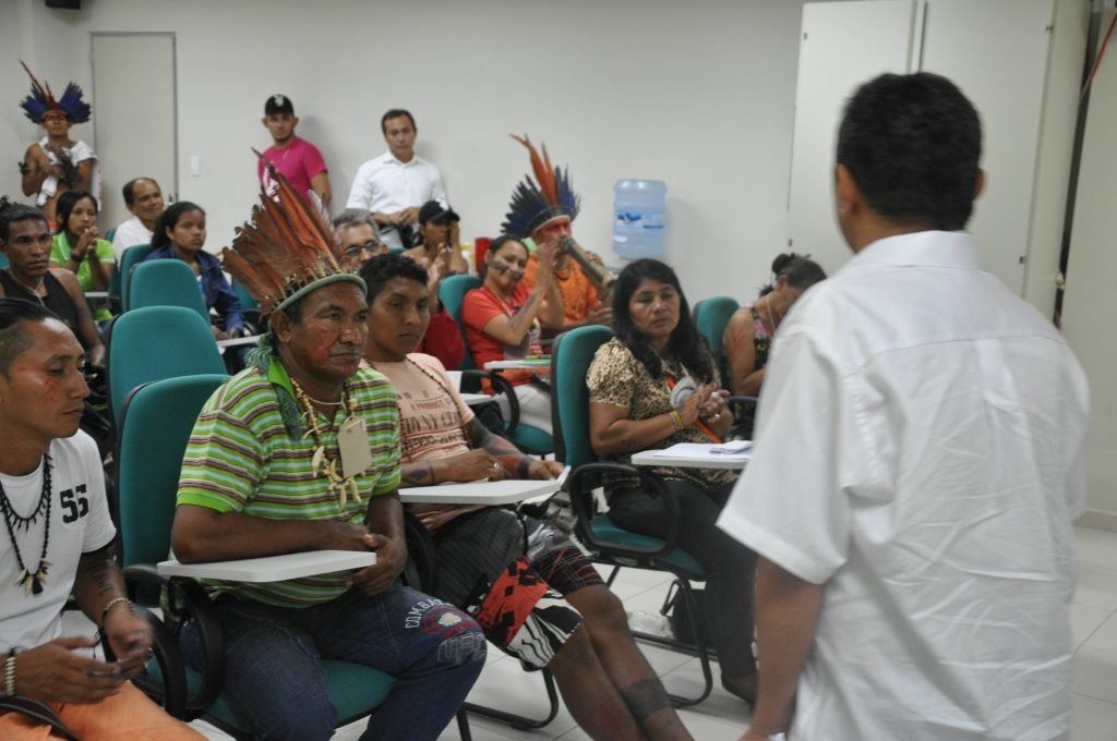 UFAM abre processo seletivo de mestrado e doutorado em História para candidatos indígenas
