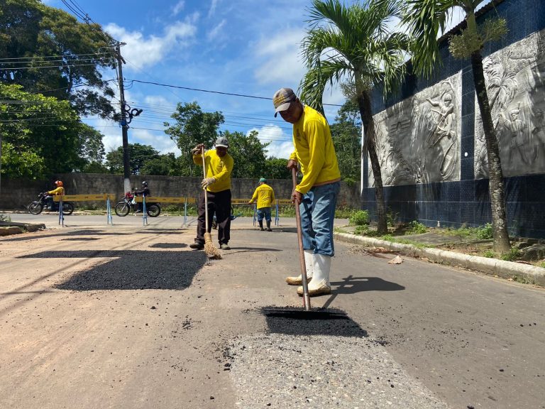 Festival de Parintins: Prefeitura executa Operação Tapa Buraco