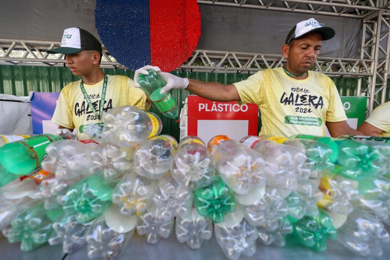 Festival de Parintins 2024: Espaço ‘Recicla, Galera’ se firma como centro de sustentabilidade da festa dos bumbás