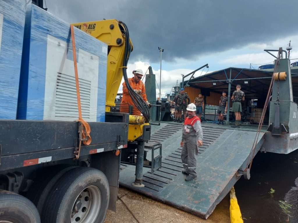 Governo do Amazonas envia usina de oxigênio para Borba