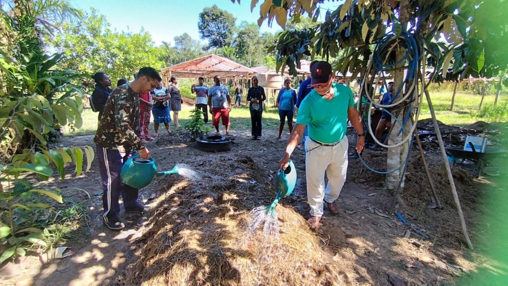 Idam leva curso de agroecologia e produção orgânica a agricultores de Autazes