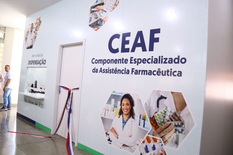 Governo do Amazonas inaugura farmácia descentralizada de medicamentos de alto custo, na zona leste