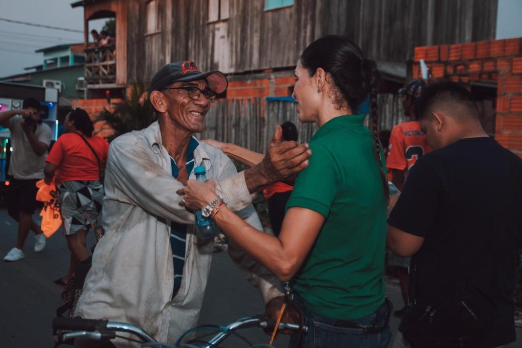 ’Sinto a confiança do povo’, diz a candidata a prefeita Michele Valadares