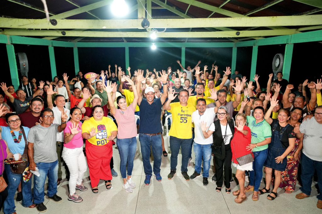 Mateus Assayag recebe apoio de trabalhadores da educação do Estado e diretores do Sinteam