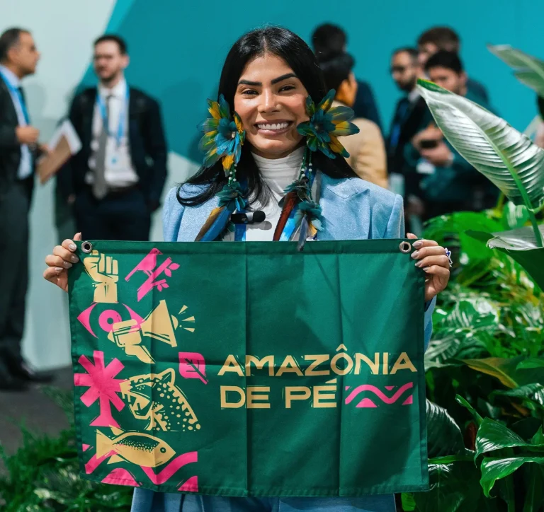 Cunhã-poranga do Caprichoso, Marciele Albuquerque, eleva voz indígena da Amazônia na COP 29, no Azerbaijão