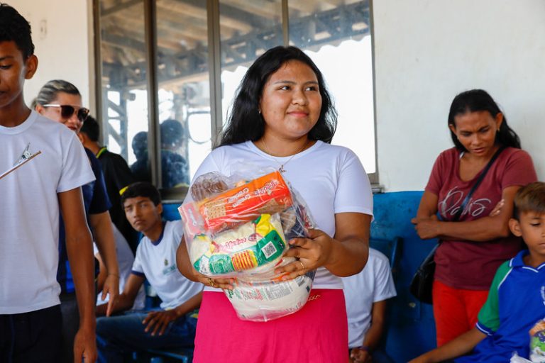 Governo do Amazonas divulga boletim sobre a estiagem no estado, nesta quinta-feira