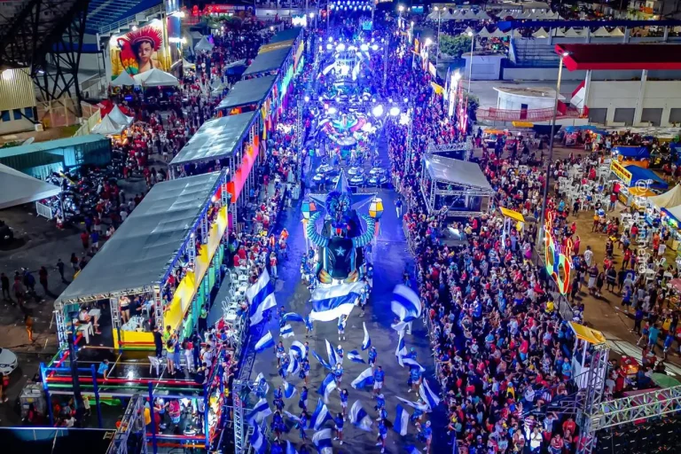 Caprichoso abre o Carnaboi 2025