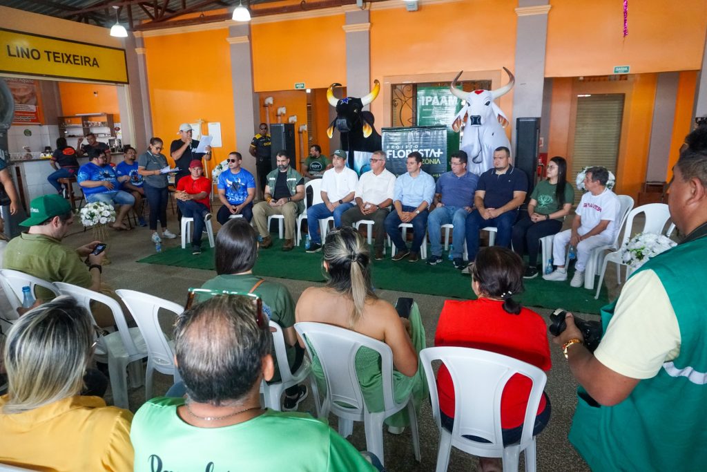 Prefeitura de Parintins participa do lançamento de mutirão de regularização e inscrição de agricultores em projeto de conservação