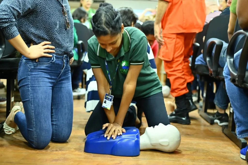 Fiscais ambientais e técnicos do Ipaam recebem treinamento em primeiros-socorros