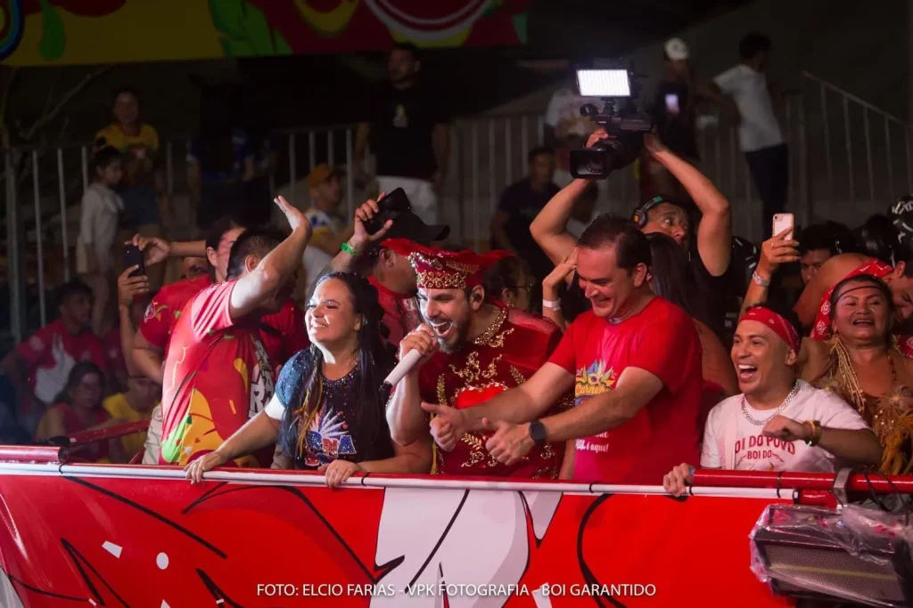 Boi Garantido Arrasa no Carnaboi 2025 e Mostra que é o Boi do Povão! 10 Boi Garantido Arrasa no Carnaboi 2025 3