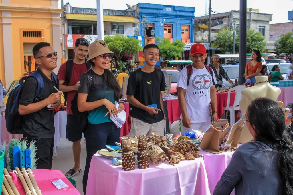 Feirão das Manas em Parintins Impulsiona Empreendedorismo Feminino 9 Feirao das Manas em Parintins 10