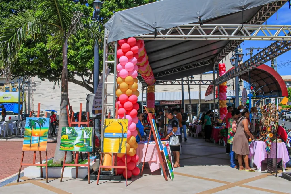 Feirão das Manas em Parintins Impulsiona Empreendedorismo Feminino 1 Feirao das Manas em Parintins 2