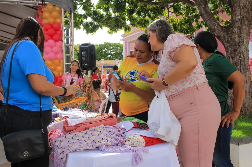 Feirão das Manas em Parintins Impulsiona Empreendedorismo Feminino 4 Feirao das Manas em Parintins 5
