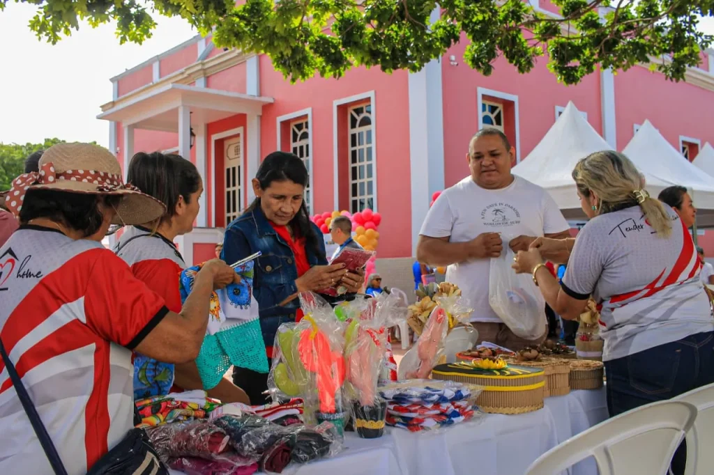 Feirão das Manas em Parintins Impulsiona Empreendedorismo Feminino 5 Feirao das Manas em Parintins 6