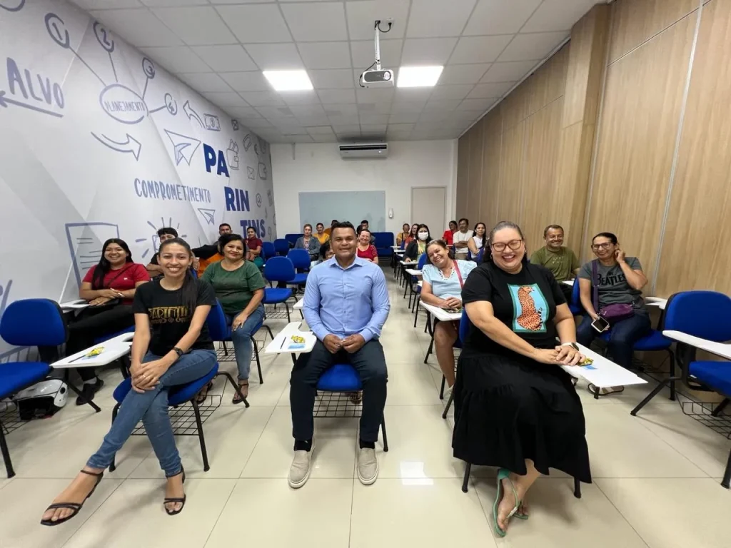 Turismo: Prefeitura de Parintins e Sebrae finalizam curso de Atendimento ao Turista com resultado positivo