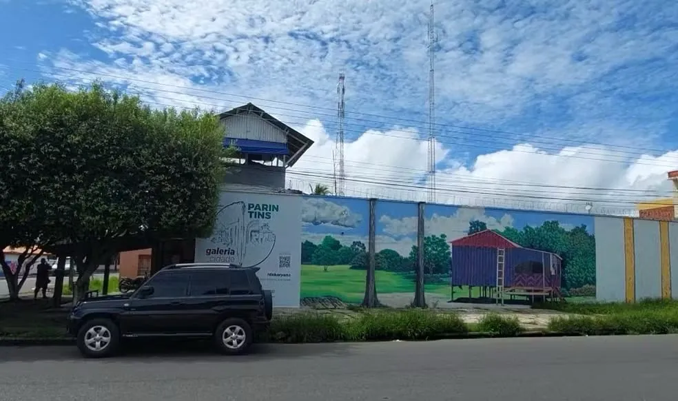 Polícia prende em flagrante homem tentando jogar drogas para presídio de Parintins