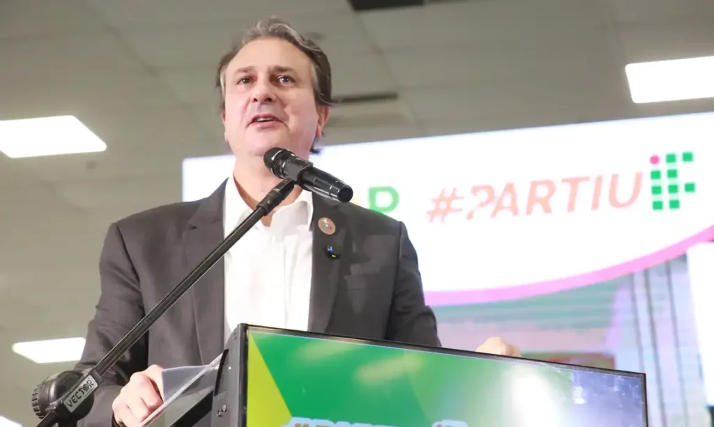 ministro da Educação, Camilo Santana