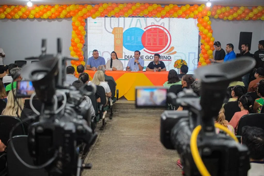 Anúncios de obras, inaugurações e avanços na saúde, educação e infraestrutura marcam os 100 dias da gestão Mateus e Vanessa