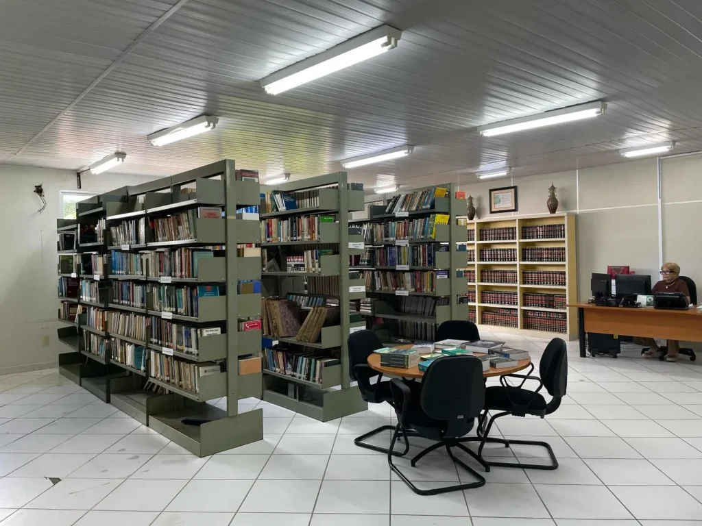 Dia Nacional da Biblioteca: PGE-AM tem acervo com mais de 600 obras jurídicasDia Nacional da Biblioteca: PGE-AM tem acervo com mais de 600 obras jurídicas