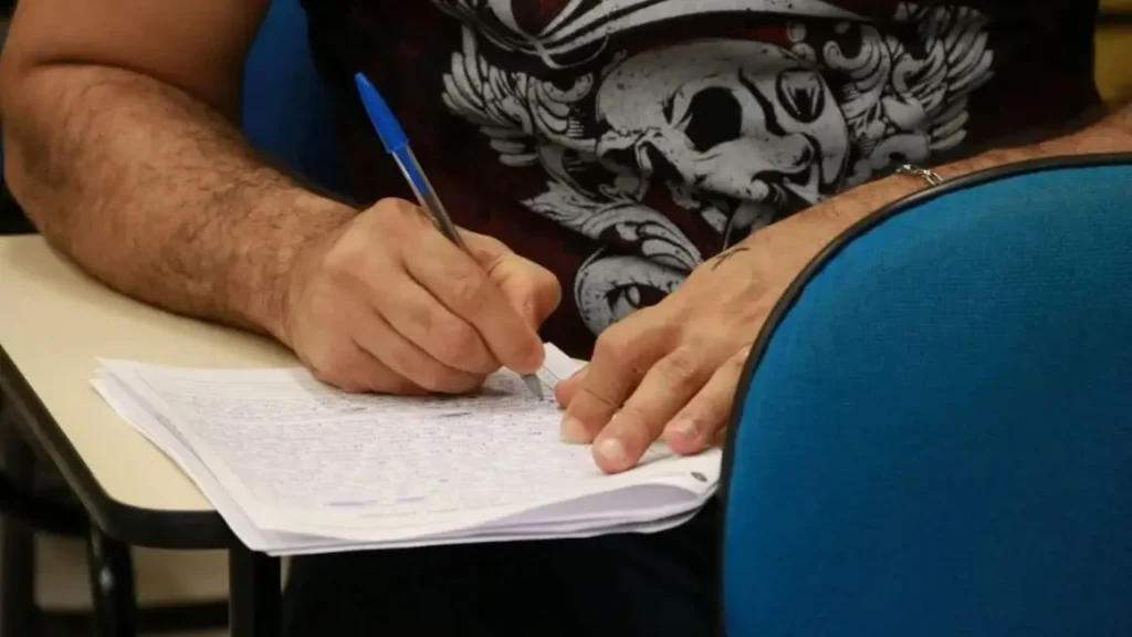 concurso público para Defensora e Defensor da DPE-AM