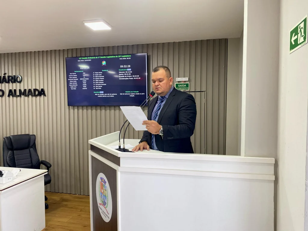 Vereador Azamor Pessoa propõe marco legal para enfrentamento do abuso sexual nas escolas municipais de Parintins