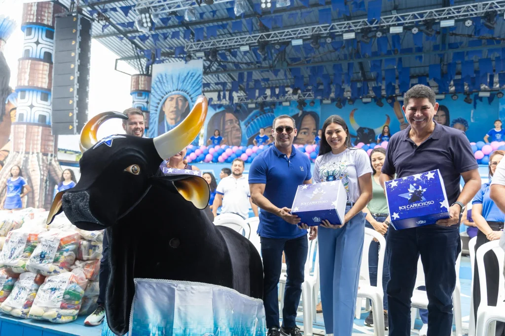 “Ação em Dias” no Curral Zeca Xibelão valoriza trabalhadores do Boi Caprichoso