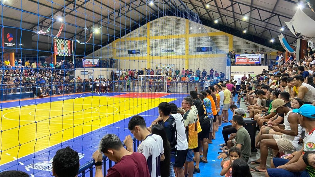 Com ginásio lotado, Copa Seo Jovem de Futsal define semifinalistas 2 WhatsApp Image 2025 05 28 at 17.48.33