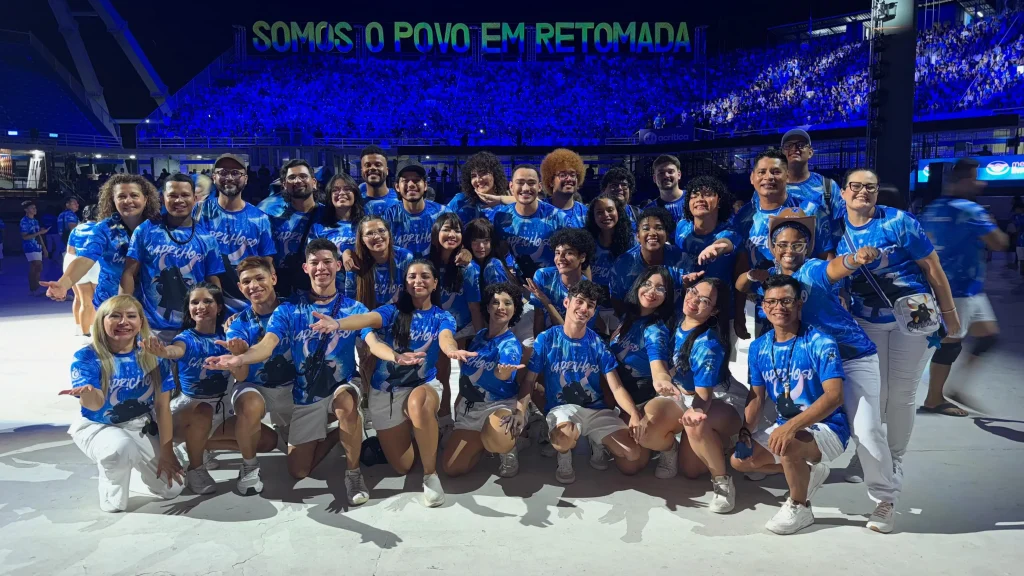 Instituição Arte Sem Fronteiras promove intercâmbio cultural de artistas nacionais e internacionais através do boi-bumbá em Parintins