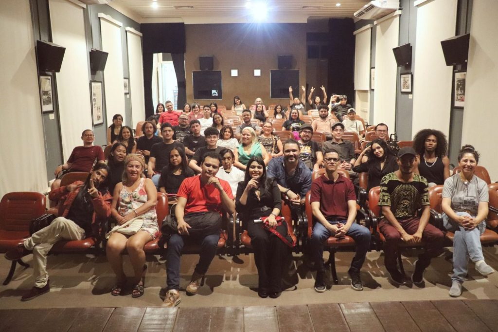 “Luz, Câmera, Ação”: Oficinas gratuitas promovem formação audiovisual com foco na ficção amazonense