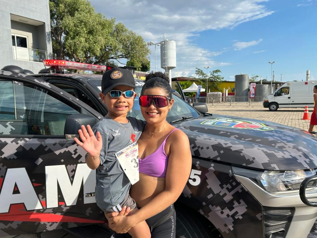 PMAM promove esporte e integração com a comunidade na Corridinha Rocam Kids
