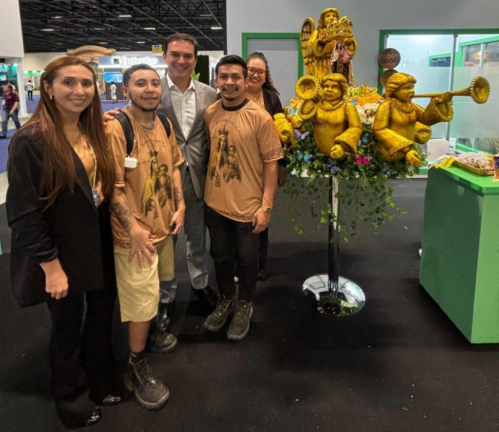 Prefeitura de Parintins e Diocese engrandecem turismo religioso no “9° Salão Nacional de Turismo”