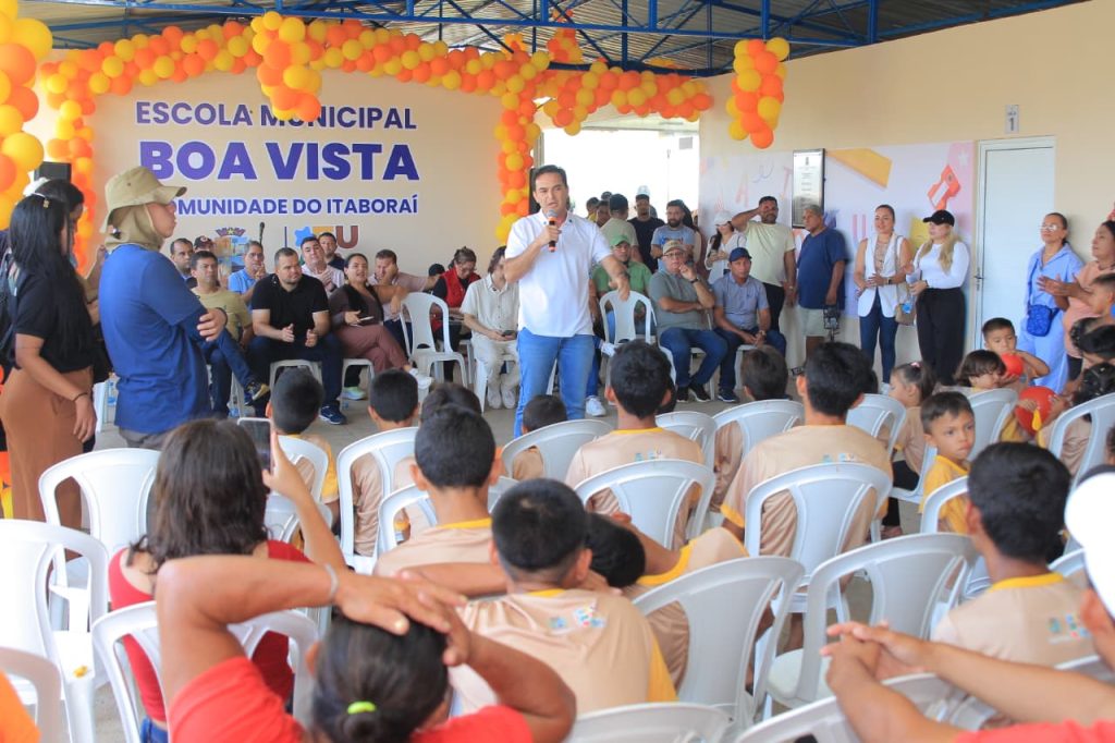 Investimento: Parintins avança na educação com a entrega da Escola Municipal Boa Vista 1 WhatsApp Image 2025 08 18 at 09.49.48