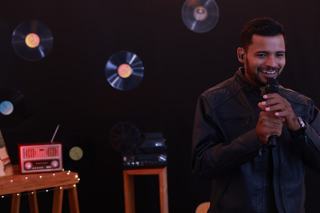 Leandro Negreiros Leva “Parada Brega” em Turnê por Cinco Cidades do Interior do Amazonas