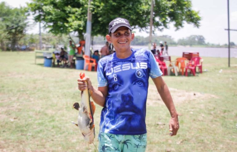 Prefeitura de Parintins promove 29º Festival do Peixe Liso no Paraná do Espírito Santo de Cima