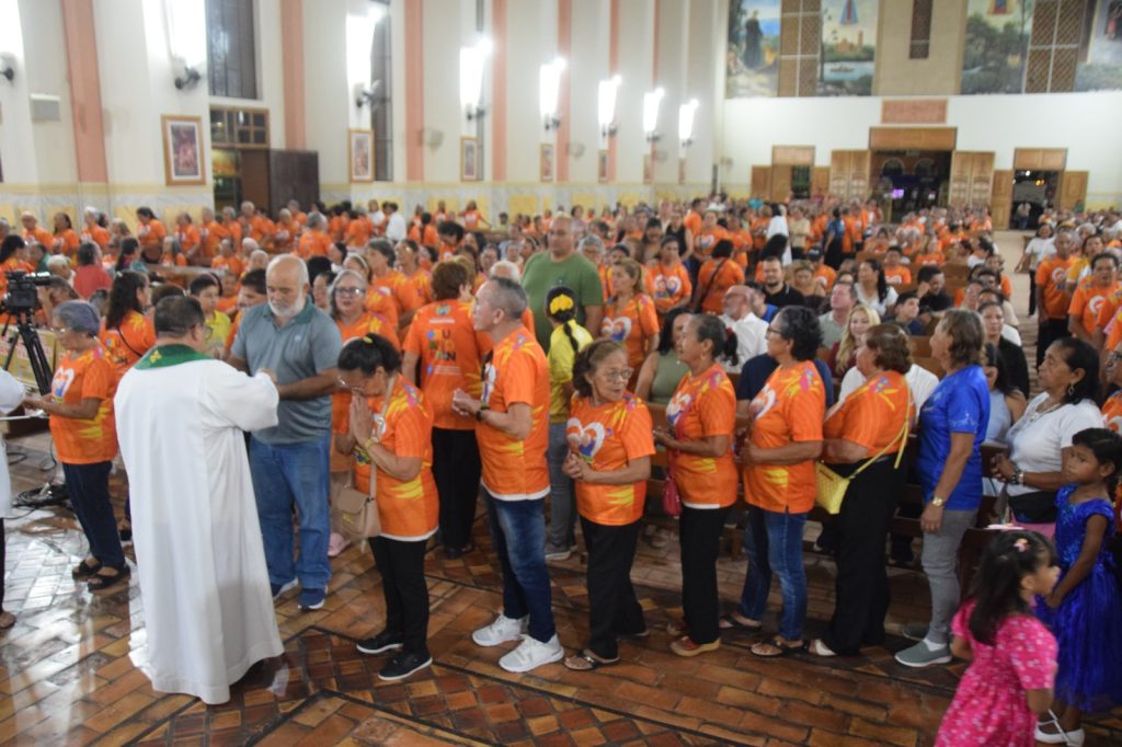 Parintins inicia Semana do Idoso com fé, gratidão e valorização da terceira idade
