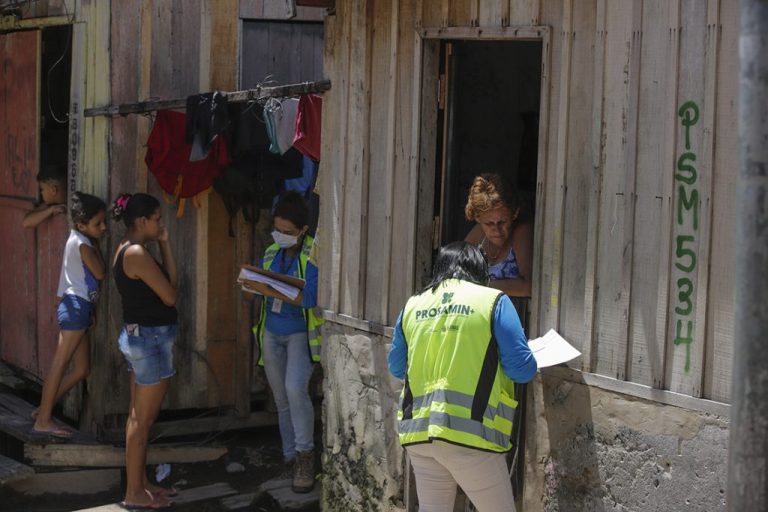 Governo do Amazonas apoia estudo que mapeia impactos da crise climática em comunidades vulneráveis